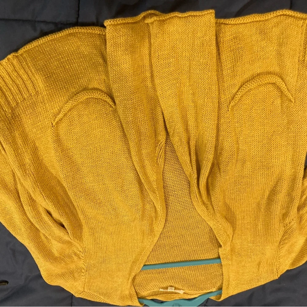Eileen Fischer petite small mustard yellow cardigan.  Italian hemp yarn. - Picture 5 of 9